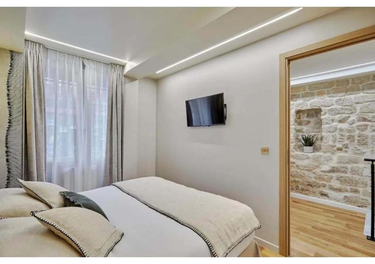 아파트 Le Marais Place Des Vosges By Prestige 파리