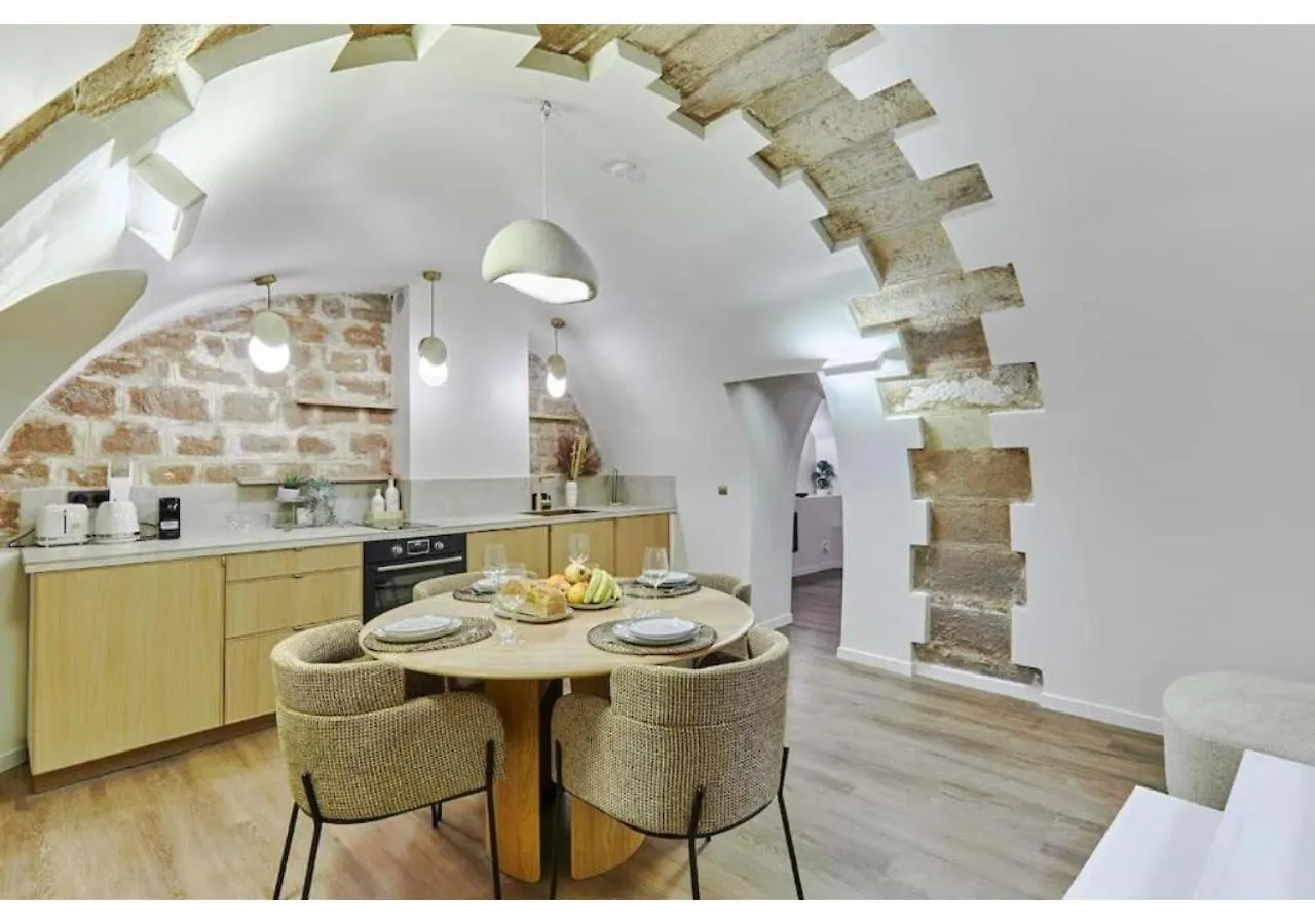 아파트 Le Marais Place Des Vosges By Prestige *