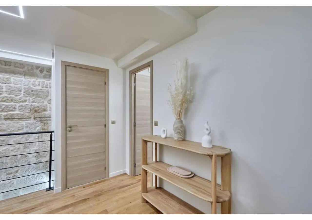 Apartment Le Marais Place Des Vosges By Prestige Paris